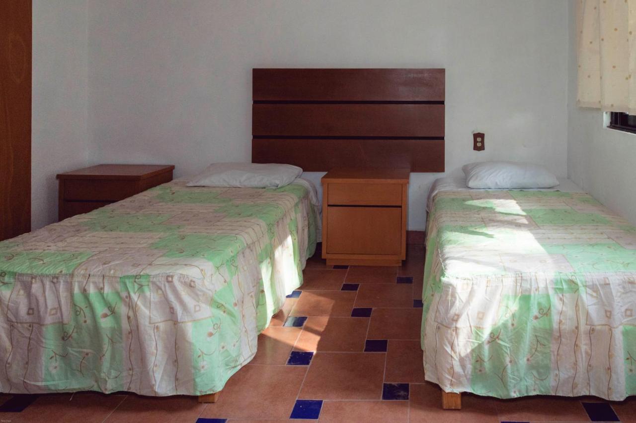 Bungalows Y Temazcal Zoviq Hotel Xochitepec Eksteriør billede